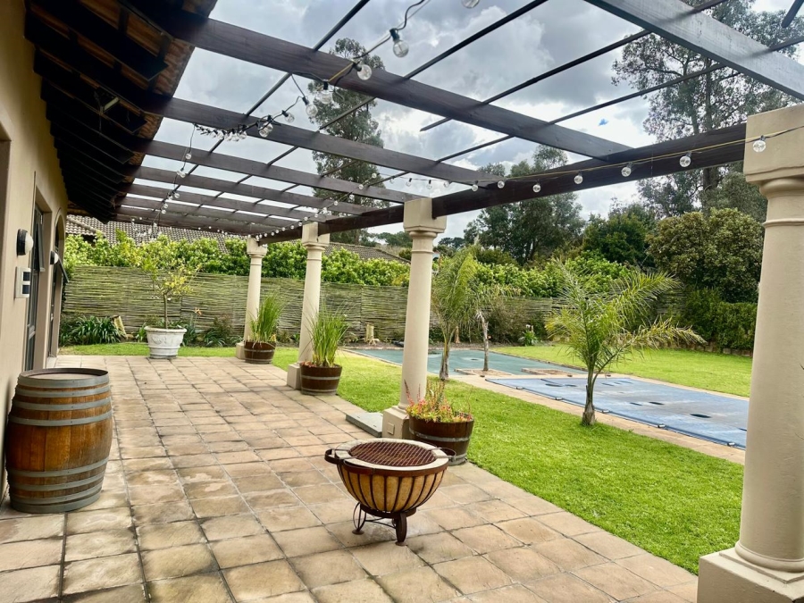 4 Bedroom Property for Sale in Klein Zevenwacht Western Cape